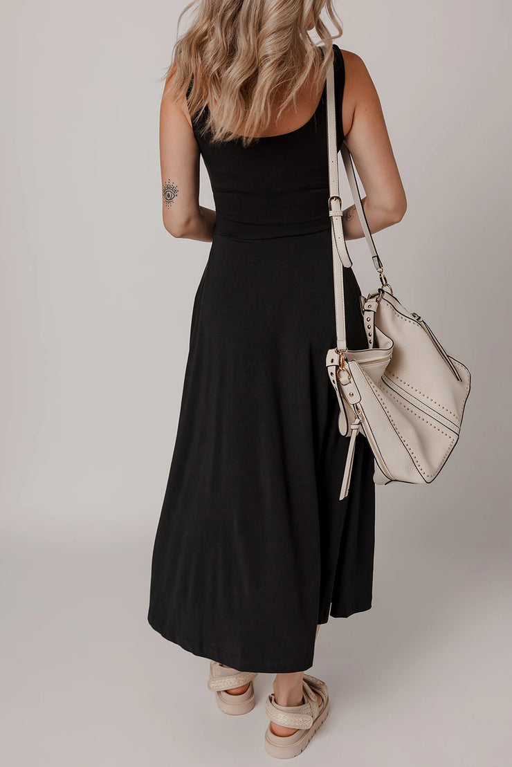Simply Sophisticated Maxi Dress