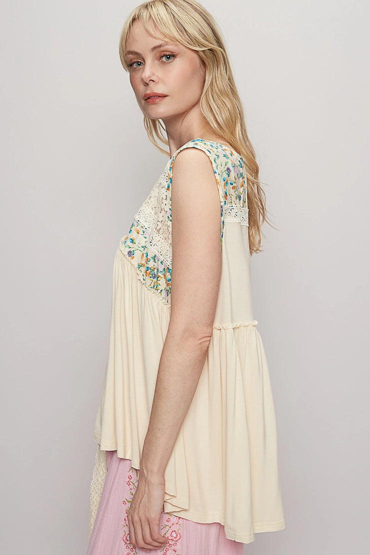 Jenny Floral Lace Contrast V-neck