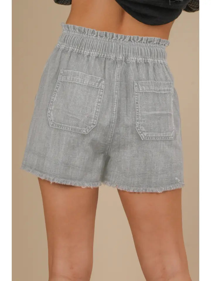 Nothing but Aura Chambray Shorts