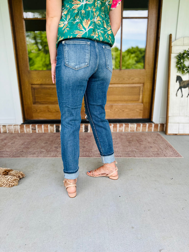 Allison Distressed Jeans