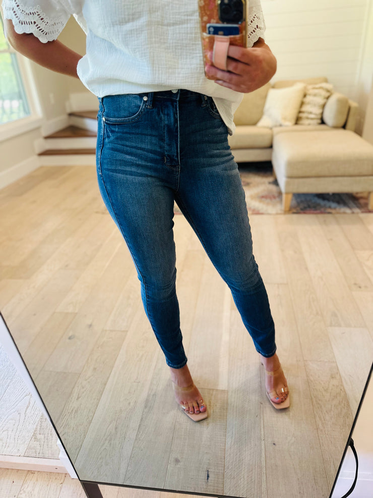 Marie Tummy Control Jeans