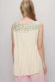 Jenny Floral Lace Contrast V-neck