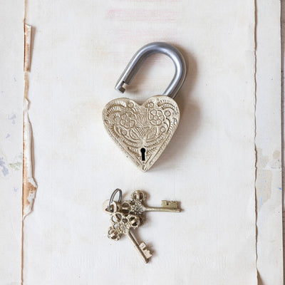 Heart Shaped Lock W/ Keys