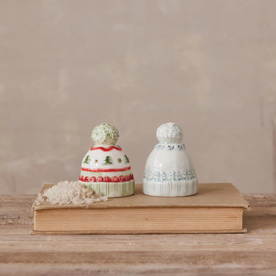 Winter Hat Salt & Pepper Shakers, set