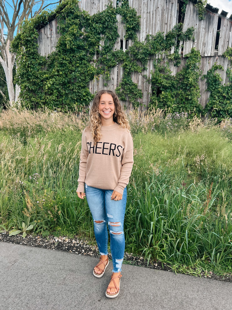 Cheers Oversized Pullover