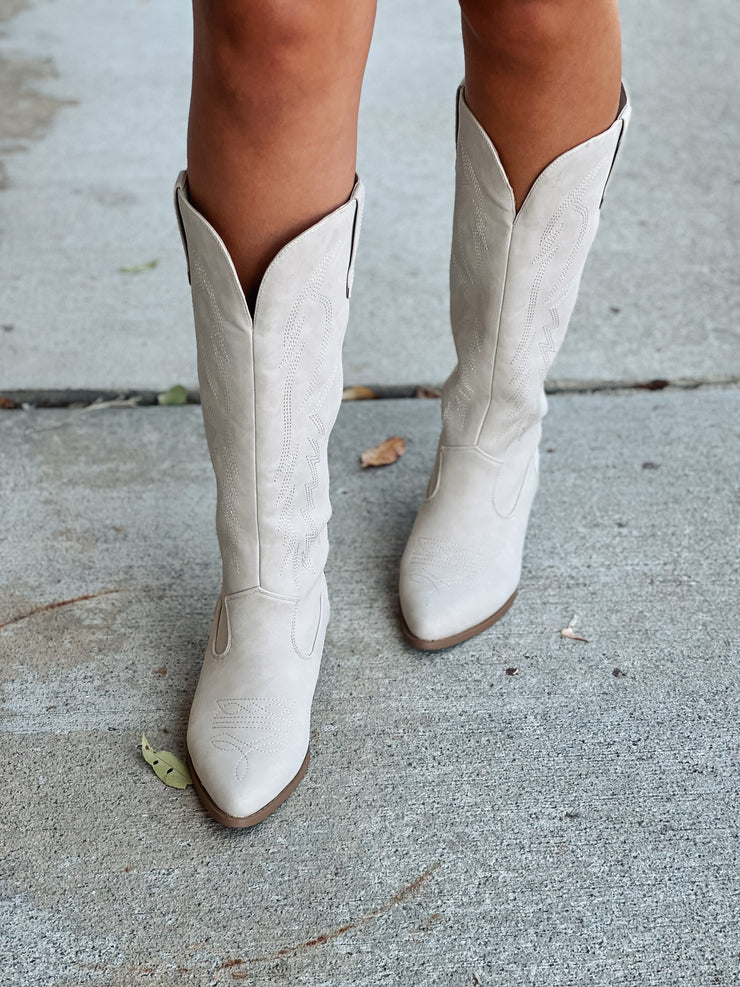 Sandy Kicks Cowgirl Boots SF