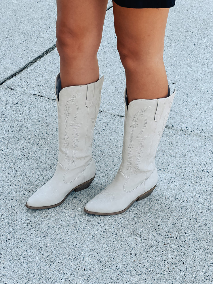 Sandy Kicks Cowgirl Boots SF