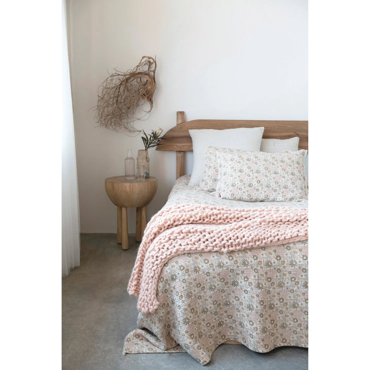 Floral Pattern Bedding with Shams